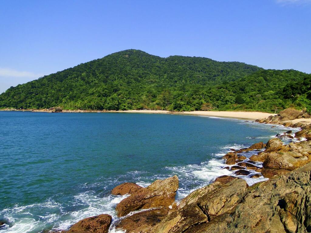 Praia de Camburi 