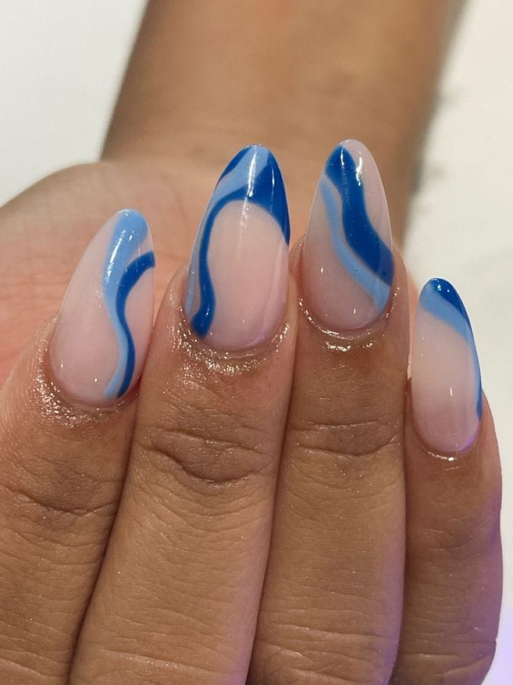 nail-art-ondas-unhas-verão 4 nail arts com vibe praiana para apostar nesse Verão