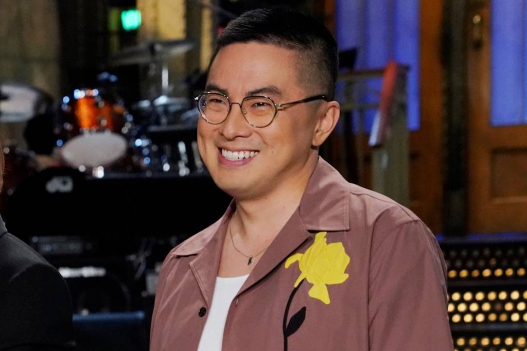 O ator Bowen Yang é comediante, roteirista e apresenta um podcast de cultura pop