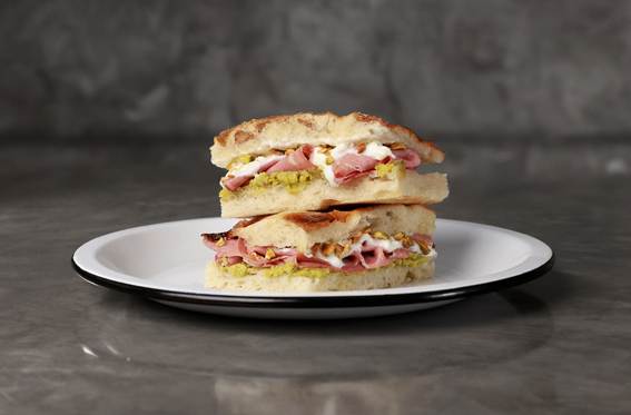 panini-brutale-coliseum Restaurantes para celebrar o aniversário de São Paulo