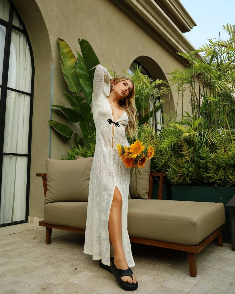 Jade Picon aposta em estilo boho chic