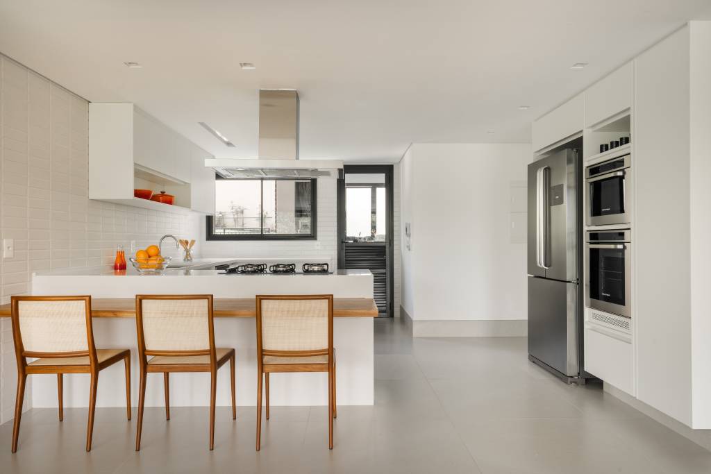10 tendências de decoração que devem invadir as cozinhas em 2025