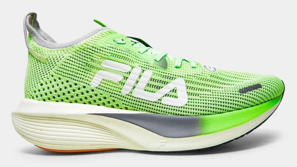 O Fila Racer foi projetado para treinos de velocidade e desempenho