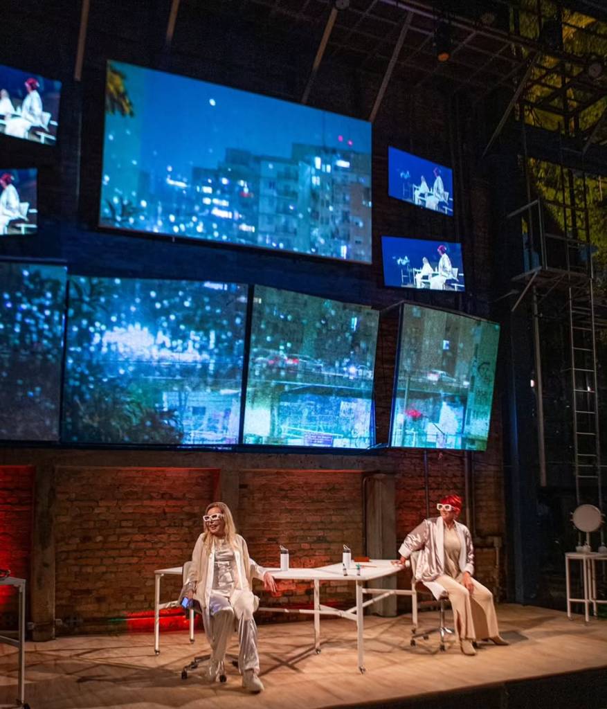 Teatro Oficina vai exibir a cerimônia em telões durante a festa do bloco Evoé Zé