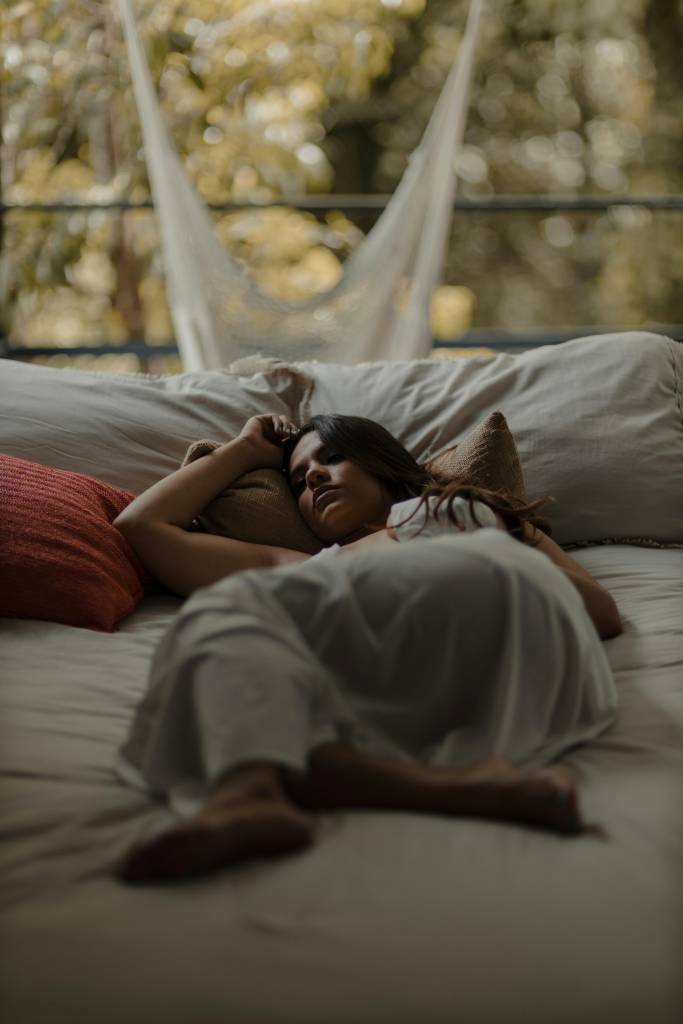 sono-calor-verão-por-que-dormimos-mal Como dormir bem durante os dias de calor intenso? Médico revela dicas