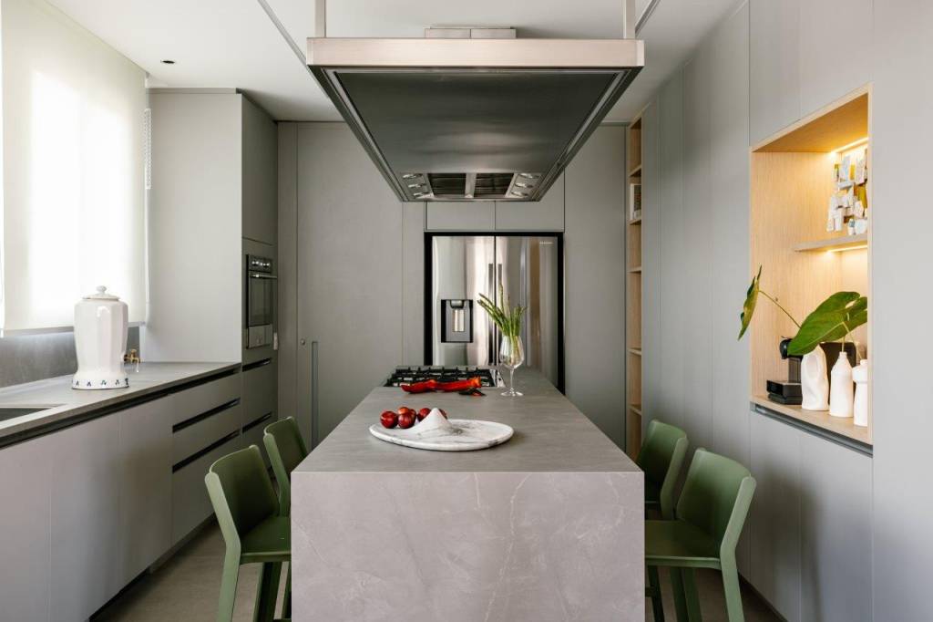 10 tendências de decoração que devem invadir as cozinhas em 2025