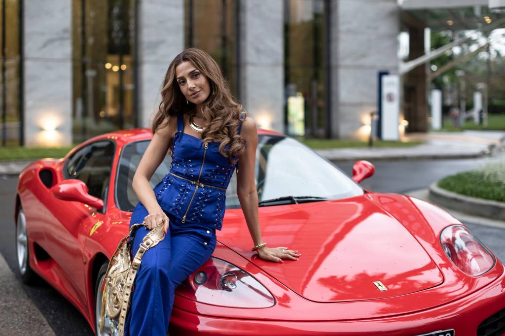 Camila Pitanga é a ambiciosa Lola na novela Beleza Fatal