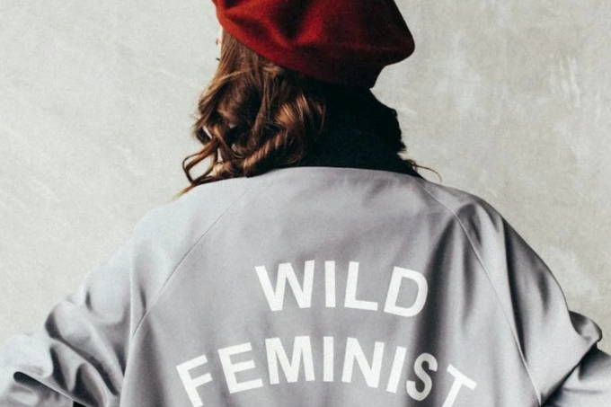 feminista-sim-santa-jamais