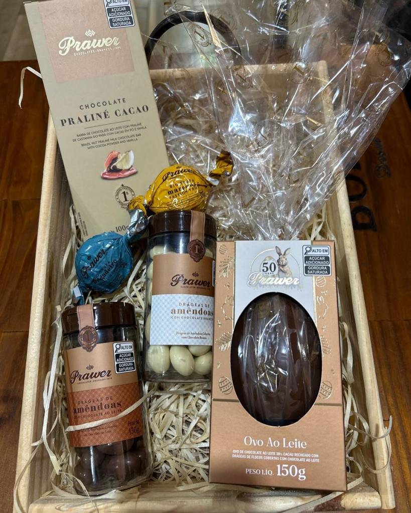 Diferentes tipos de chocolates artesanais vão agradar os adultos no kit de Páscoa