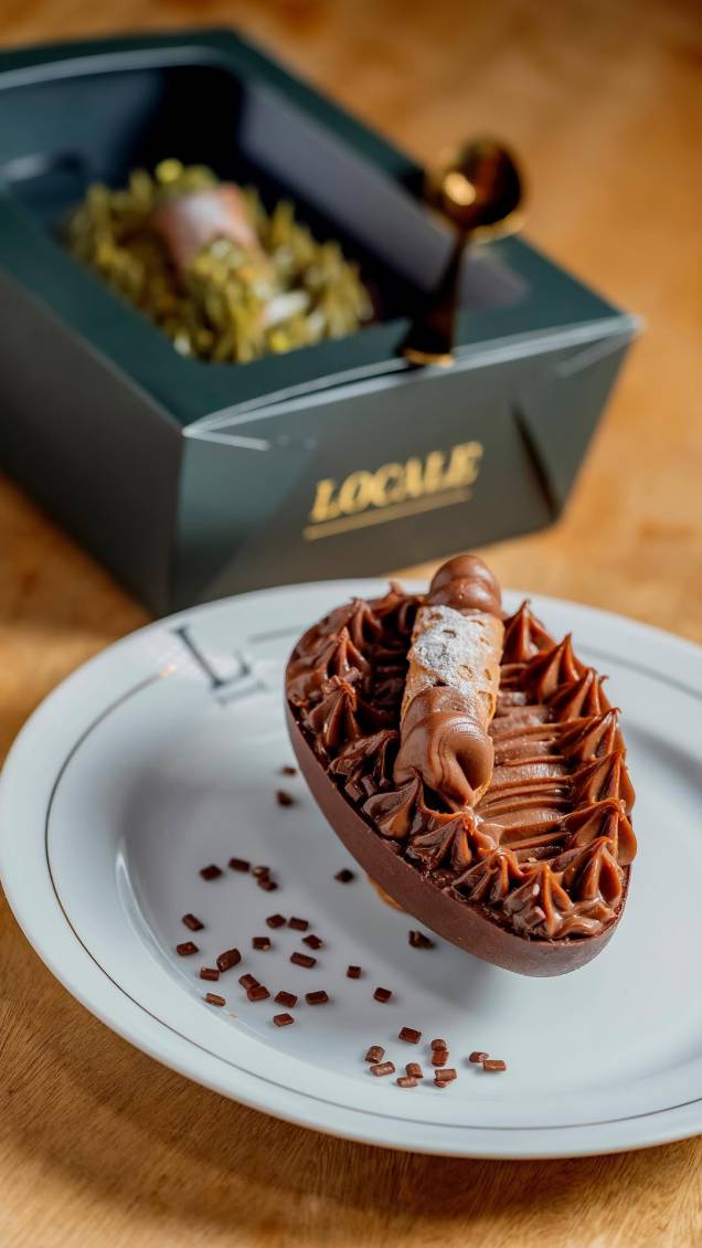 Ovo de brigadeiro com cannoli Locale 450g - R$ 149 Ovo de brigadeiro com cannoli Locale 450g - R$ 149