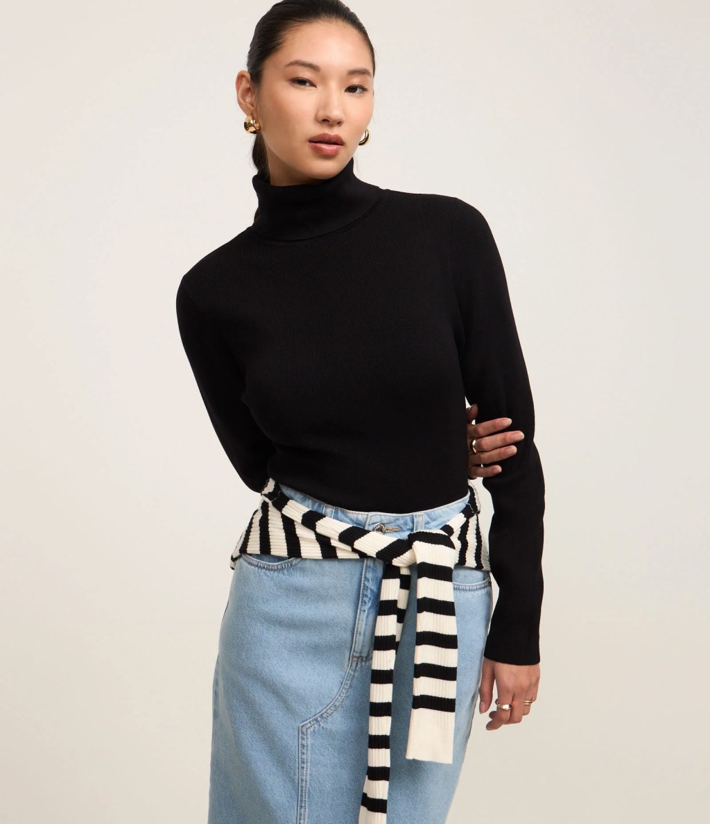 Blusa de gola alta preta