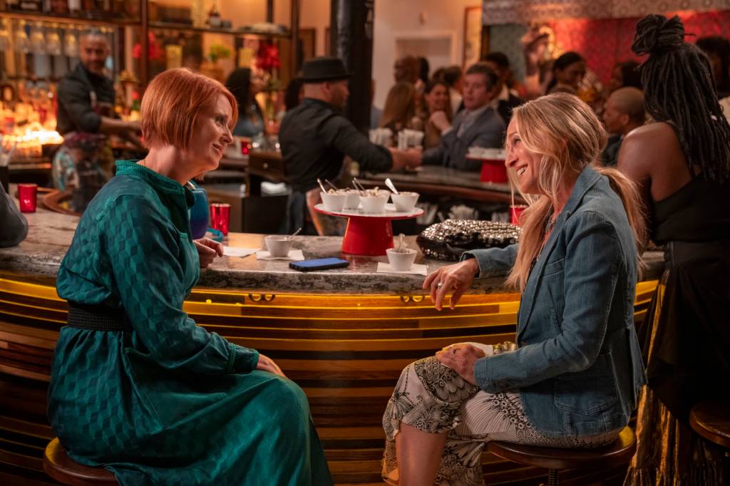 And Just Like That Com estreia marcada para o dia 29 de maio, saiba quem continua no elenco e qual é a trama que guia a temporada