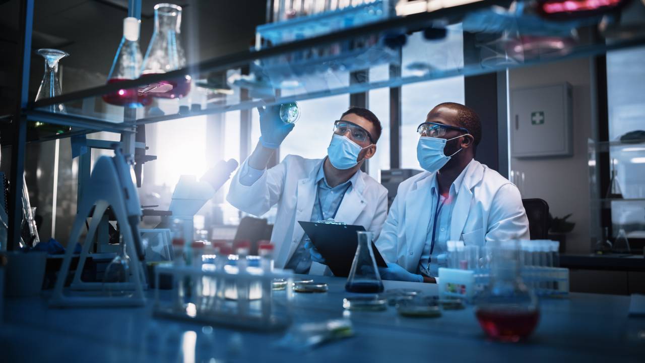 Prêmio Veja Saúde Oncoclínicas de Inovação Médica anuncia a edição 2025