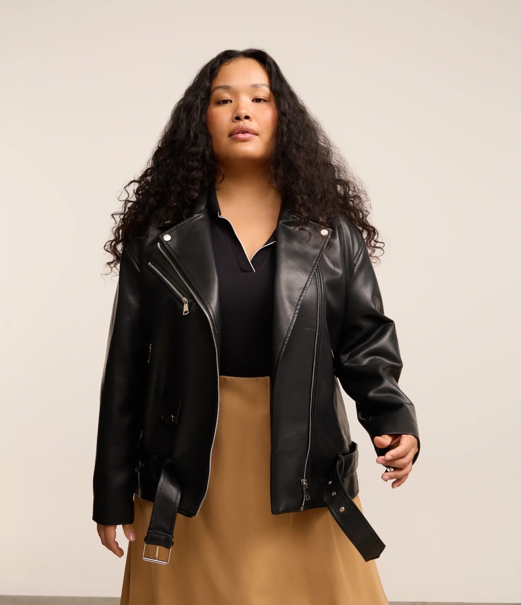 Jaqueta biker plus size