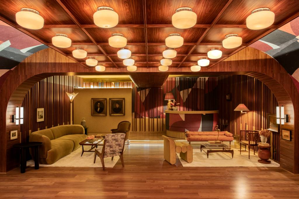 otto-felix-casacor Com liberdade, o arquiteto mistura referências da belle époque e do art nouveau neste lugar escondido
