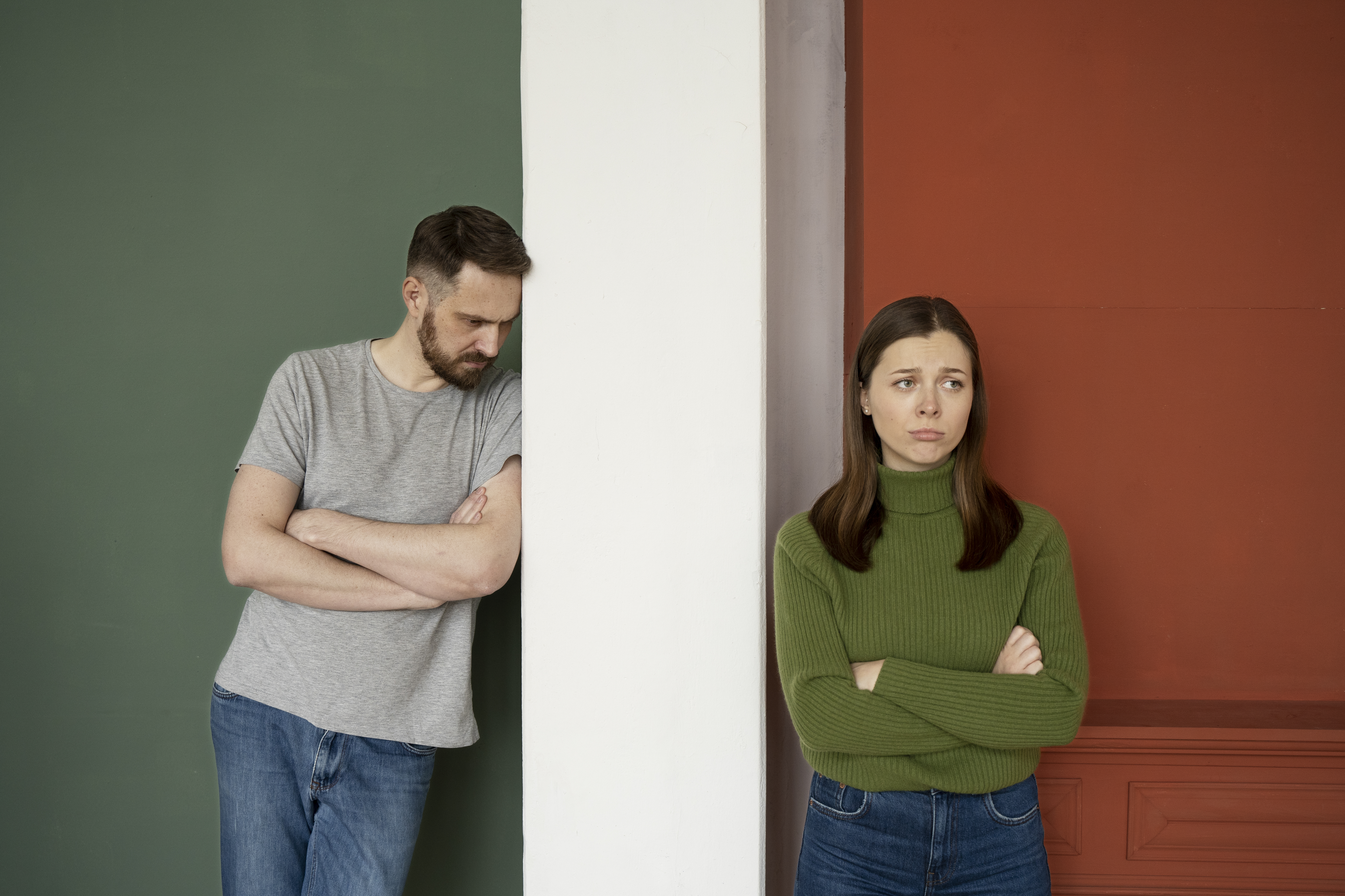 9 sinais de que seu parceiro tem vergonha de você