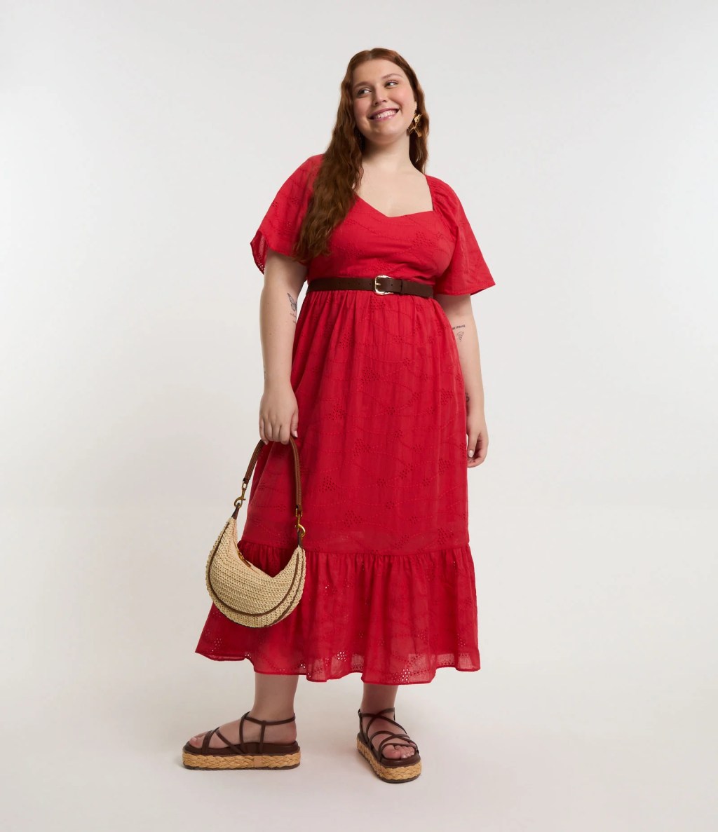 Vestido vermelho plus size
