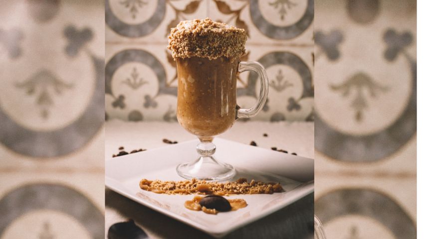 Chocolate quente com paçoca