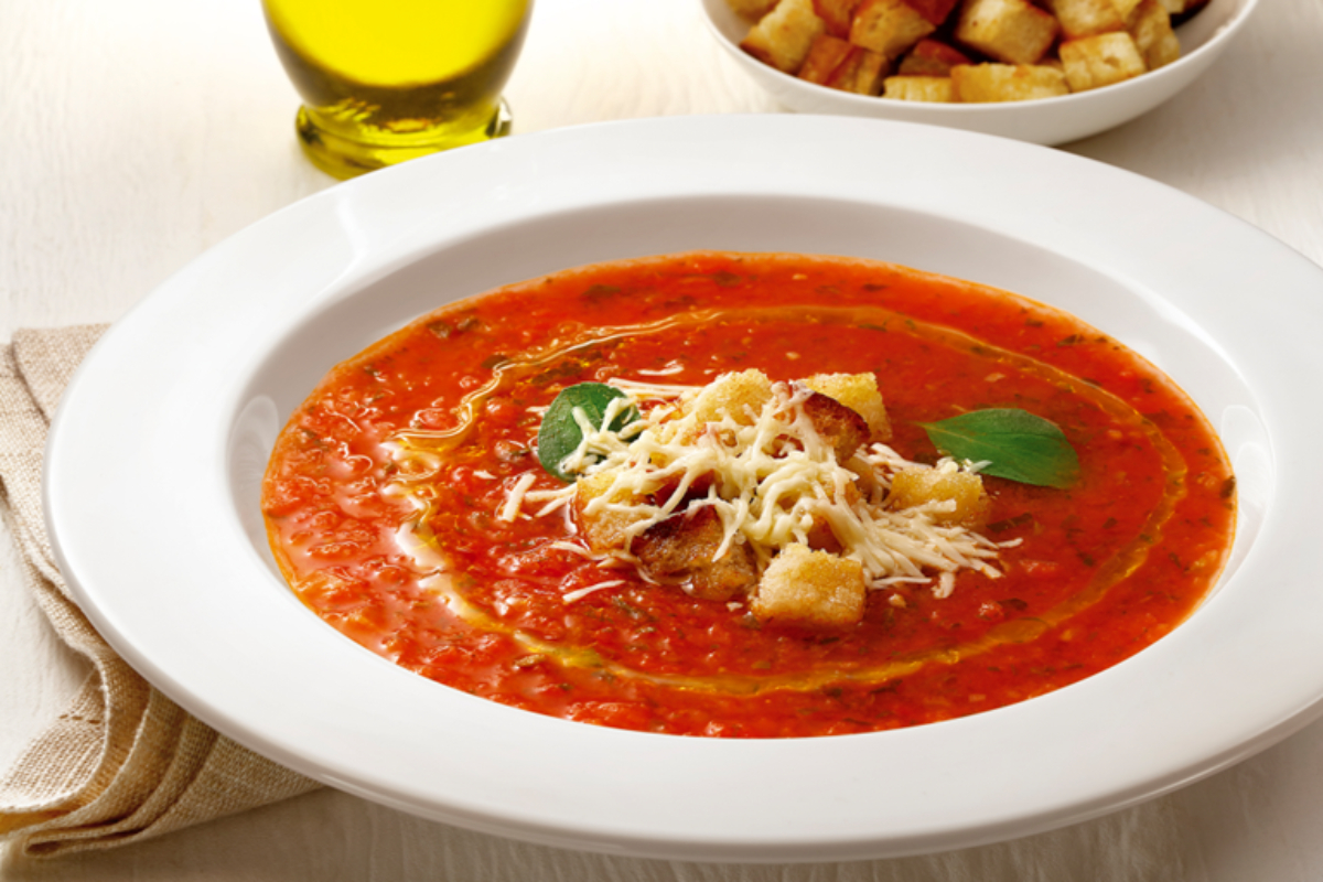 Sopa de tomate e manjericão pode ser congelada