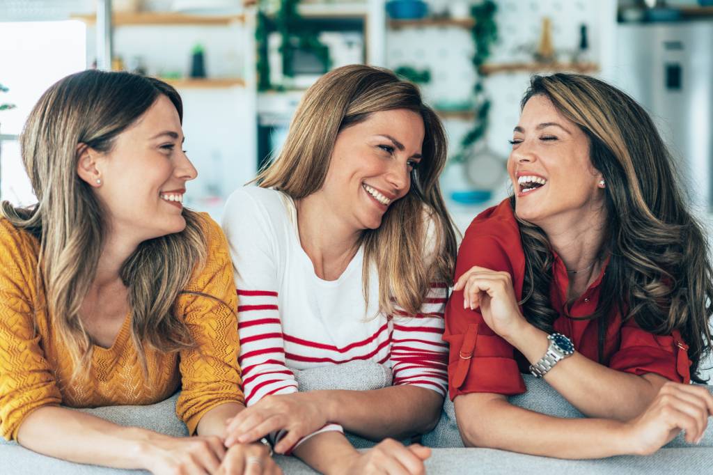 Dia do Amigo: por que é melhor ter boas amigas do que remediar