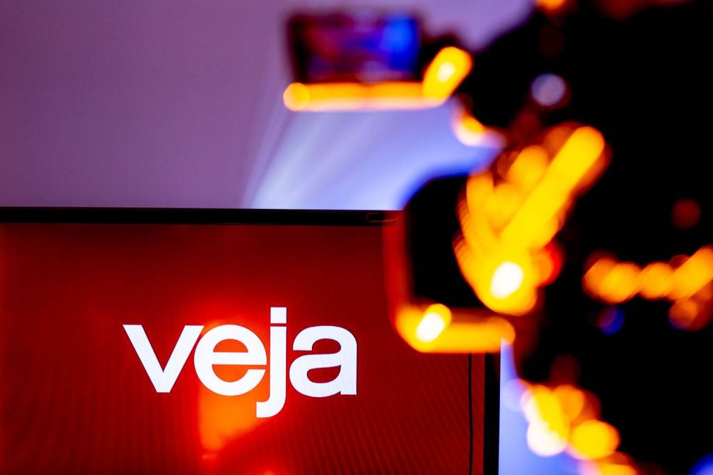 Veja+ transforma o jornalismo da Abril em programação de TV gratuita