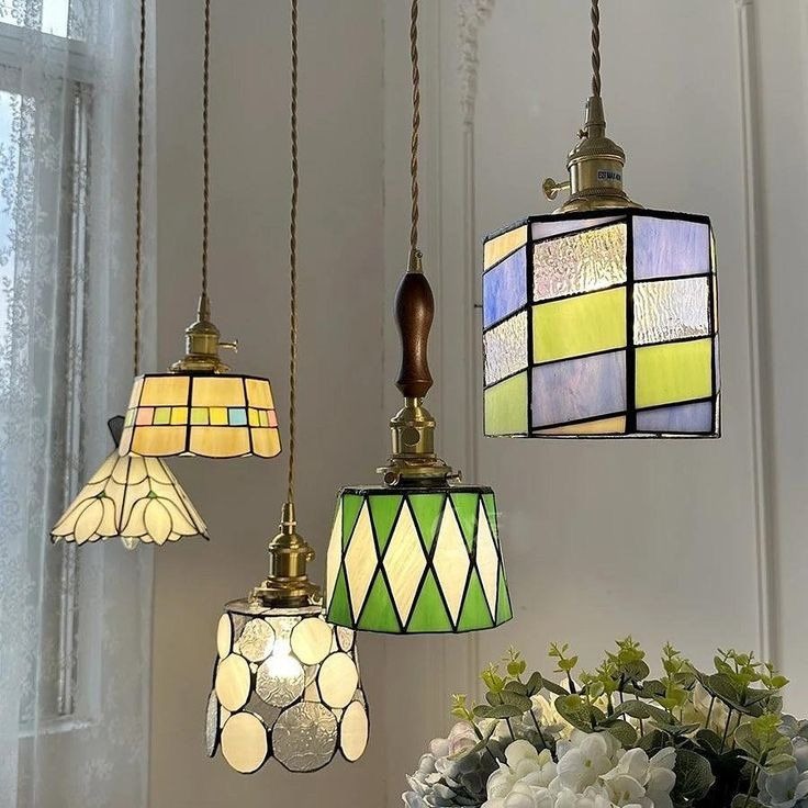 vintage Tendência de decoração, o lustre retrô entrega um toque vintage e nostálgico para os ambientes