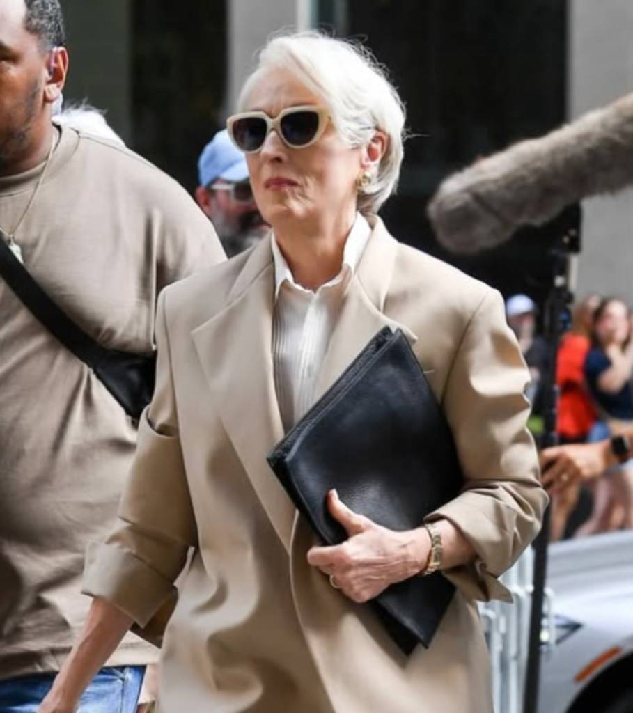 cores-famosas-50+ (1) Imagem de visual da Meryl Streep.