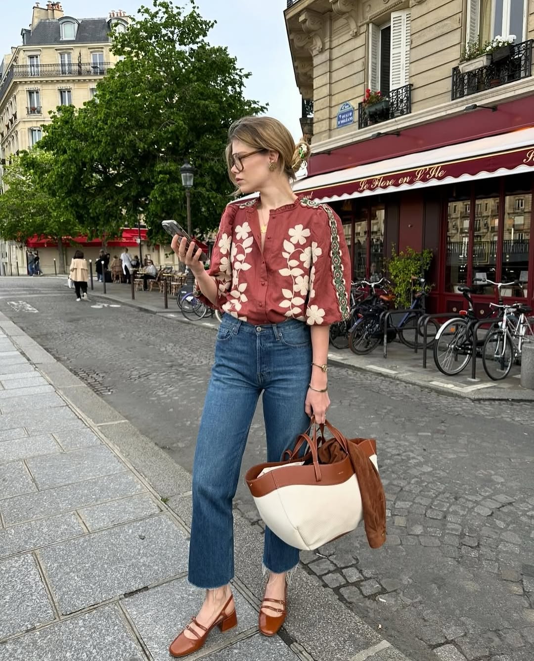 Look elegante com salto alto para o trabalho