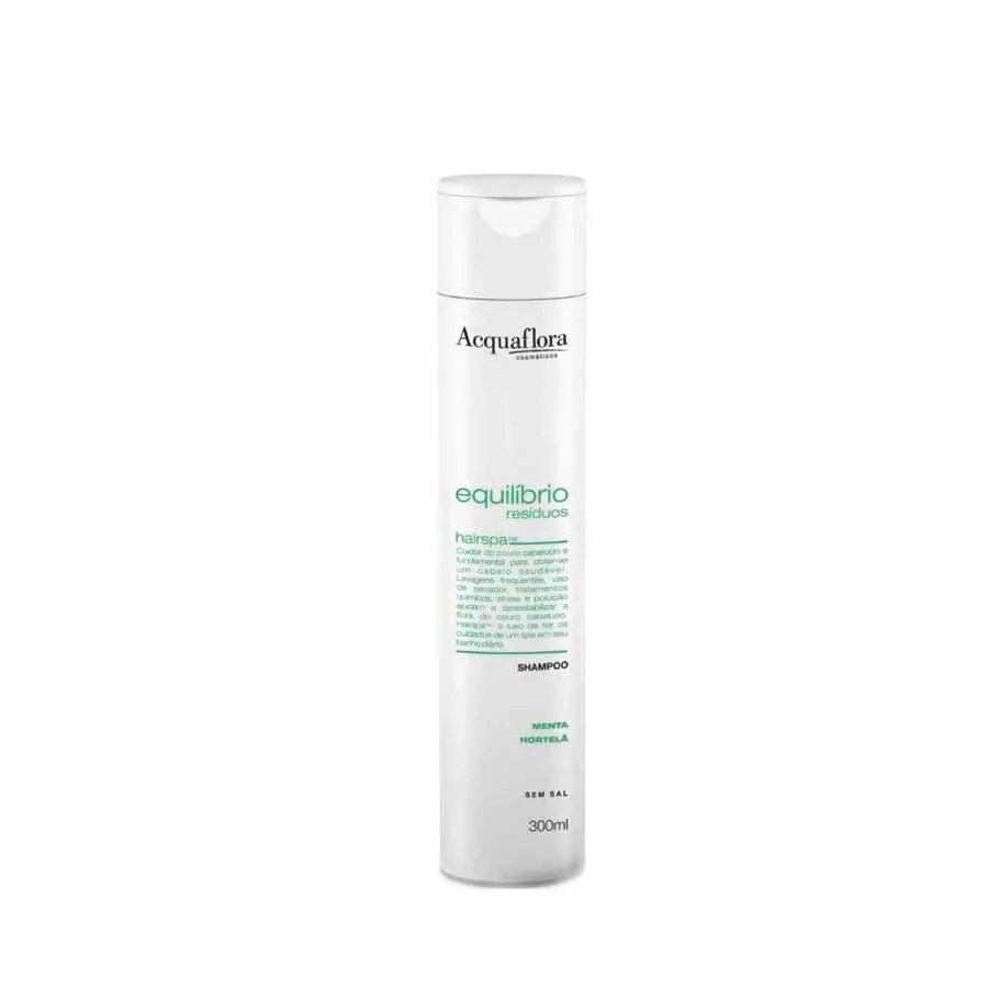 Shampoo detox para cabelos cacheados.