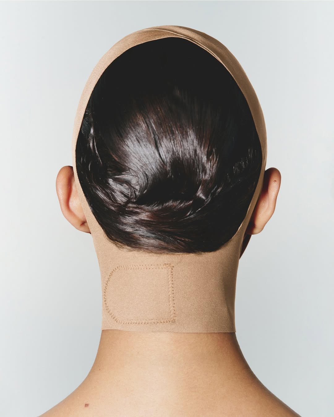 Imagem do modelador facial da Kim Kardashian.