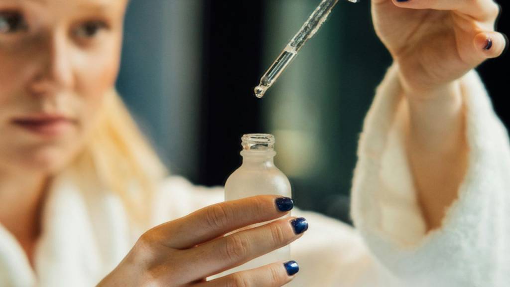 Retinol poderoso: 5 opções para conquistar uma pele jovem e radiante