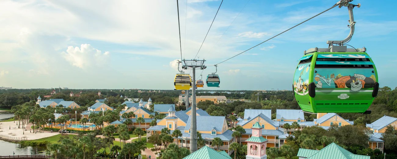 Imagem da experiência Disney Skyliner.
