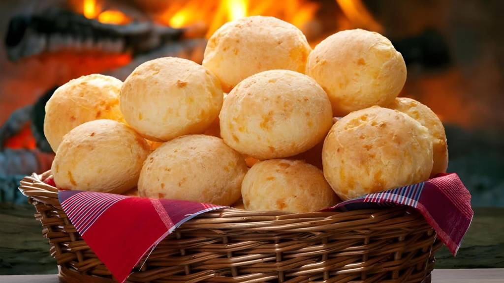 Os 6 melhores pães de queijo congelados do mercado, segundo nutricionista