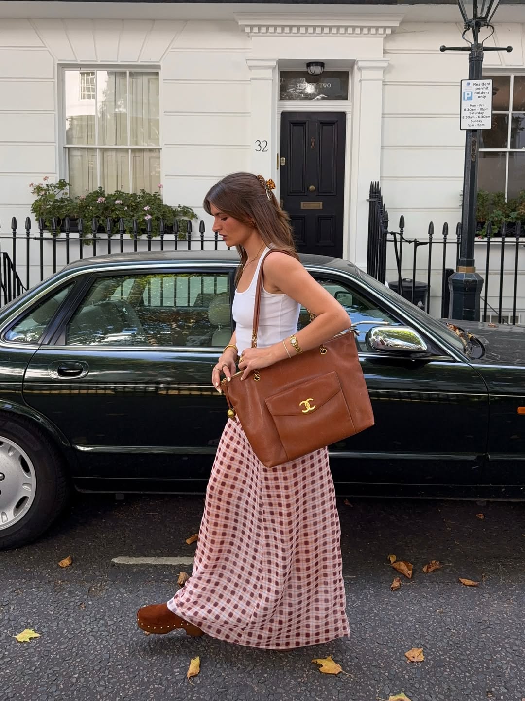 Saia xadrez leve como tendência de verão