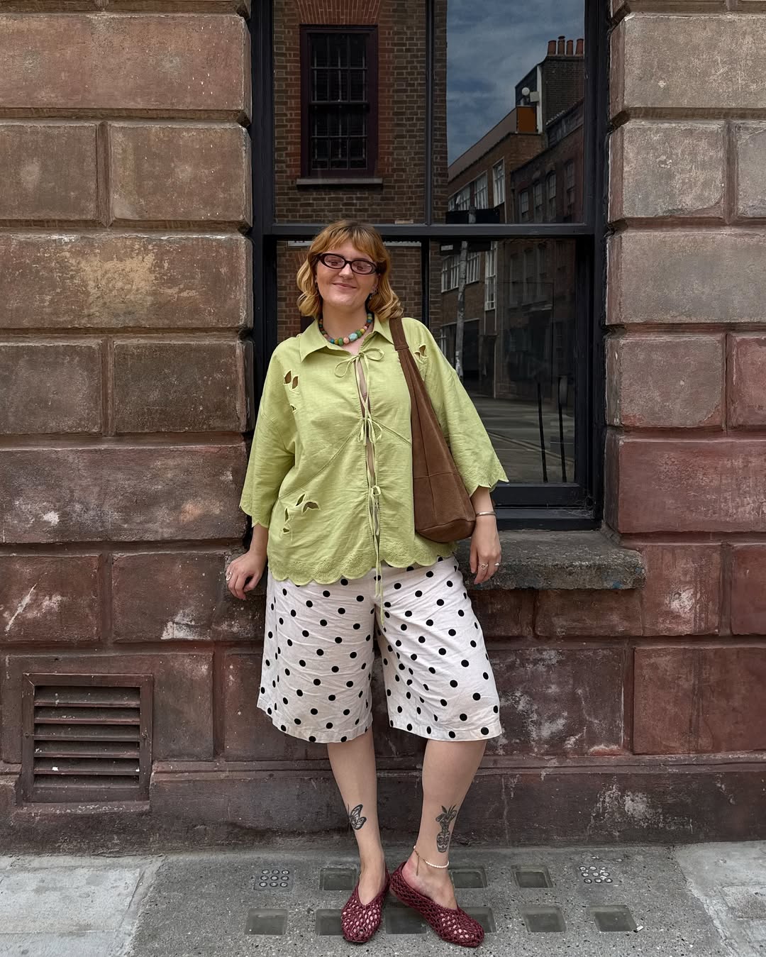 bermuda de poá como aposta confortável