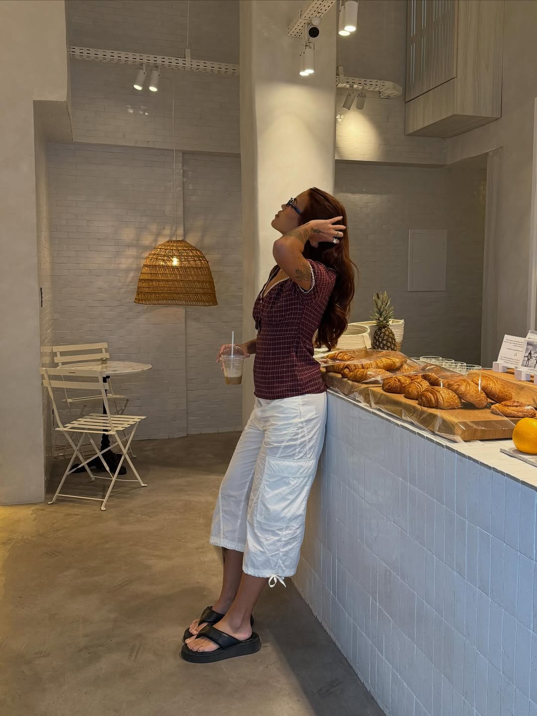 Sand&aacute;lia plataforma que alonga a silhueta