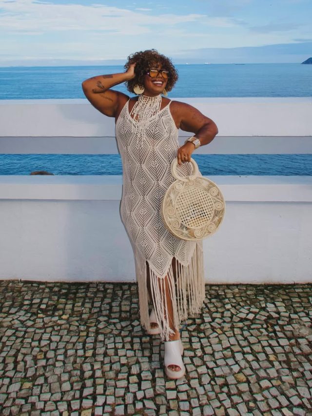 Capa de: 5 looks com crochê que são a cara da primavera-verão