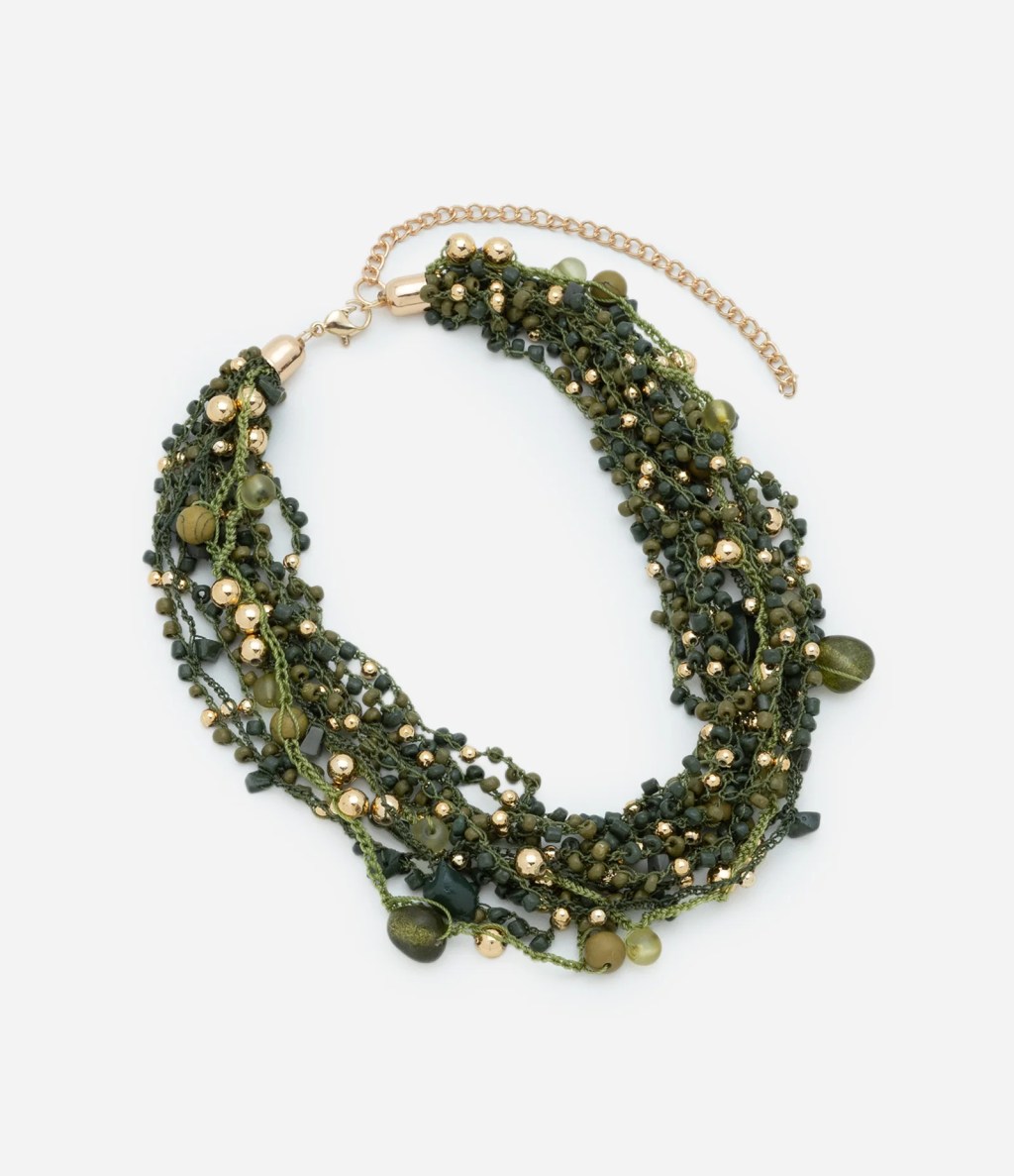 Foto de um colar verde