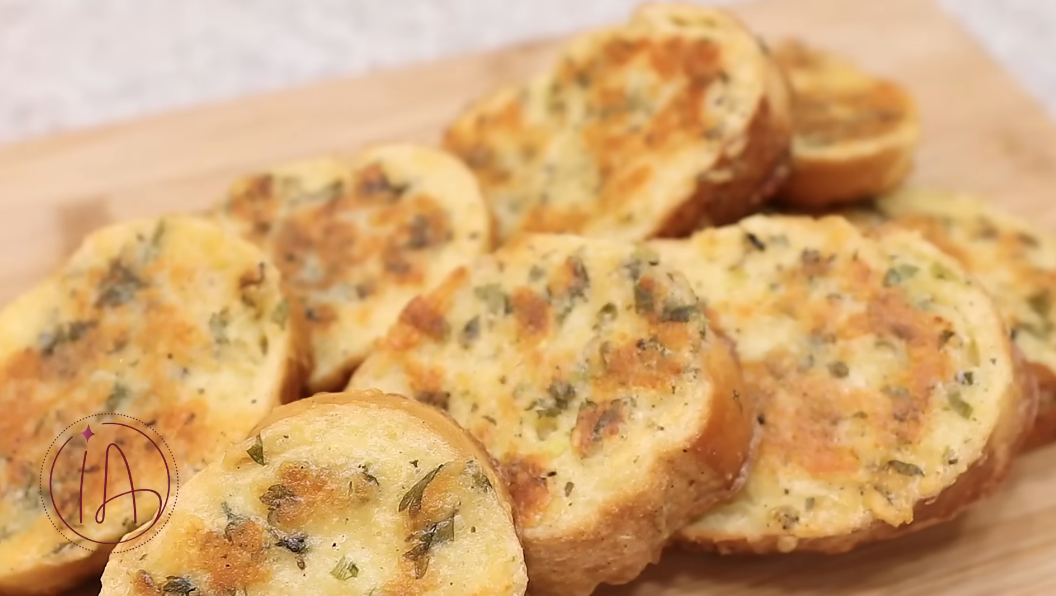 Como ressuscitar pão velho e transformar em receita deliciosa