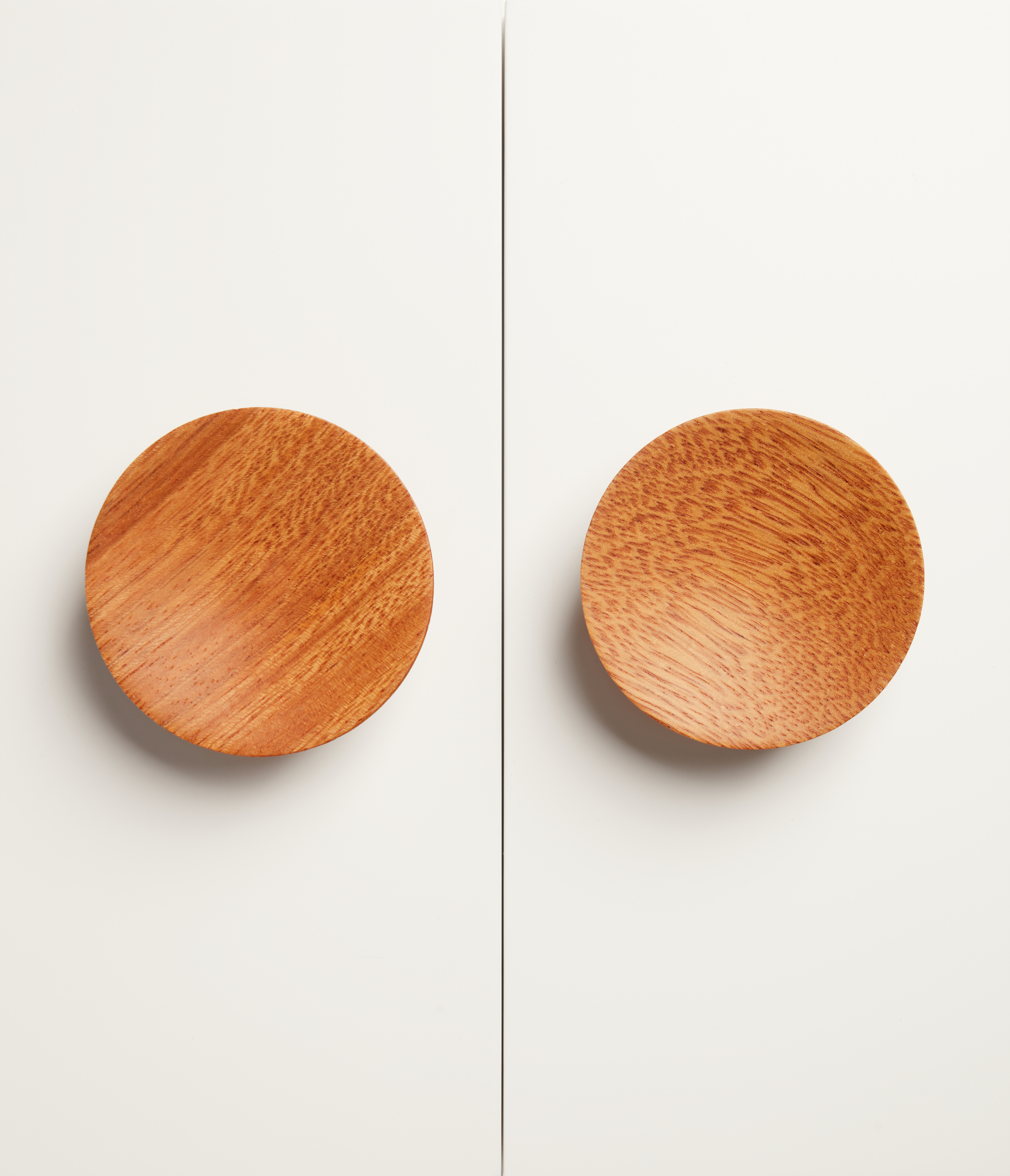 Puxador de madeira redondo de arm&aacute;rio