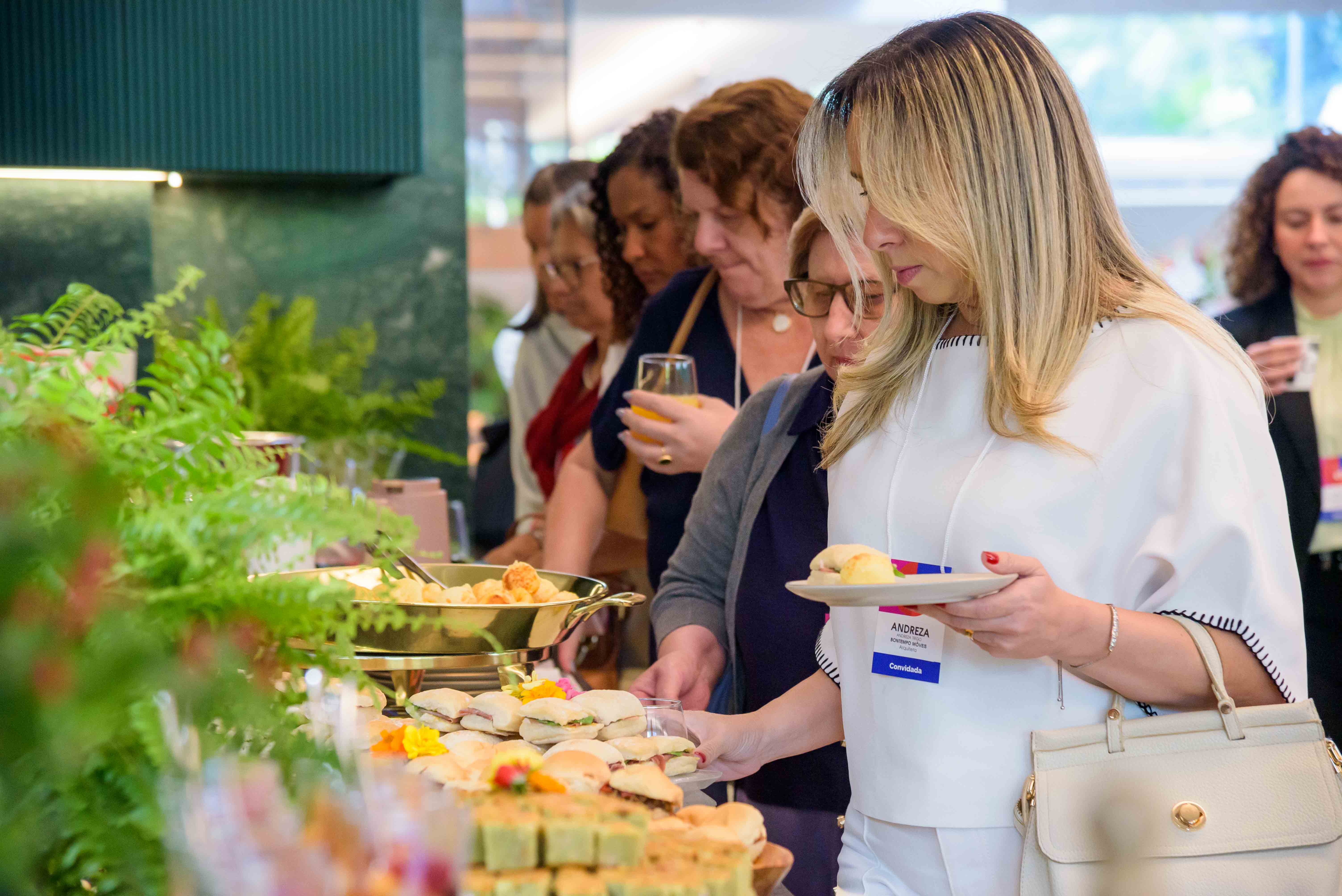 Coffee Break do Buffet Capim Santo na Casa Clã 2026