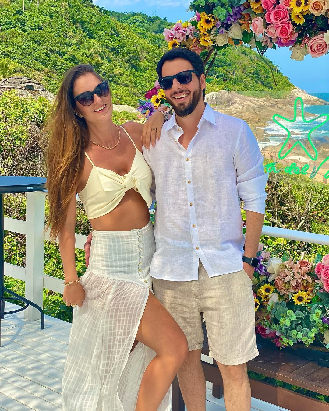 Manuela e Guilherme Miziara s&atilde;o casal que vive em casas separadas