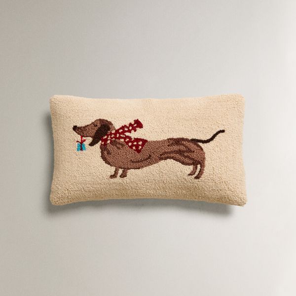 Almofada retangular com estampa de cachorro salsicha