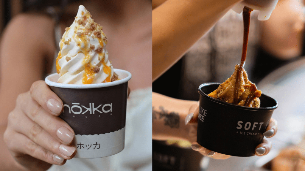 Sorvetes soft servidos em copinhos com calda de caramelo e chocolate sendo finalizados, destacando a textura cremosa e o preparo artesanal que caracteriza a nova tendência do sorvete soft em São Paulo