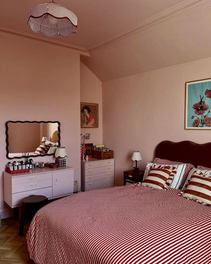 Color drench rosa antigo quarto decora&ccedil;&atilde;o