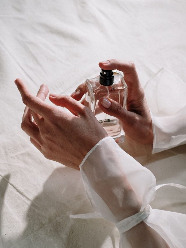 cropped-Perfume-mini.jpg