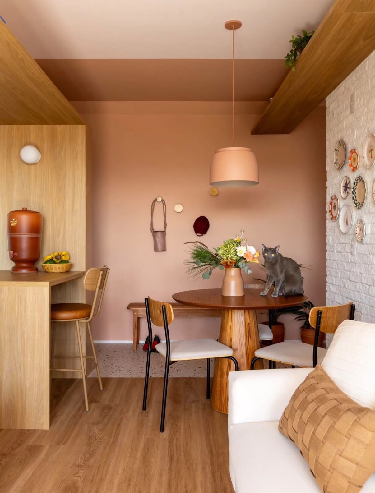 Casa de v&oacute; tamb&eacute;m &eacute; chique: 10 pe&ccedil;as de casa de v&oacute; que nunca saem de moda