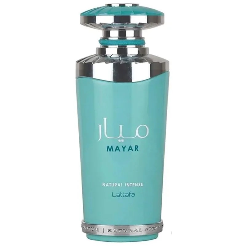 Frasco de perfume Mayar da Lattafa, turquesa com tampa e detalhes prateados. O nome Mayar est&aacute; escrito em &aacute;rabe e em letras mai&uacute;sculas brancas. Abaixo, NATURAL INTENSE e Lattafa em branco.
