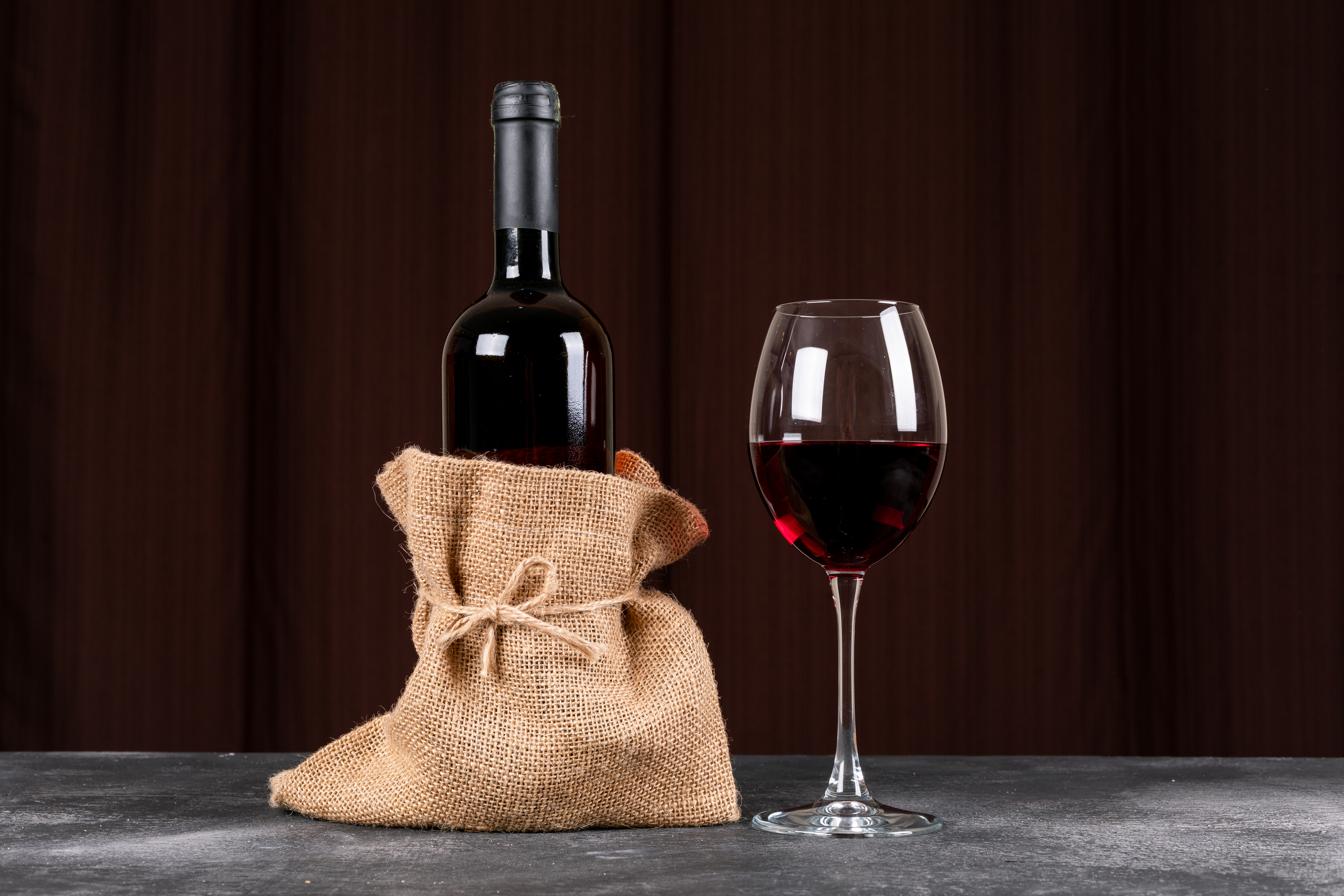 Vinhos e destilados para presentear no Dia dos Pais