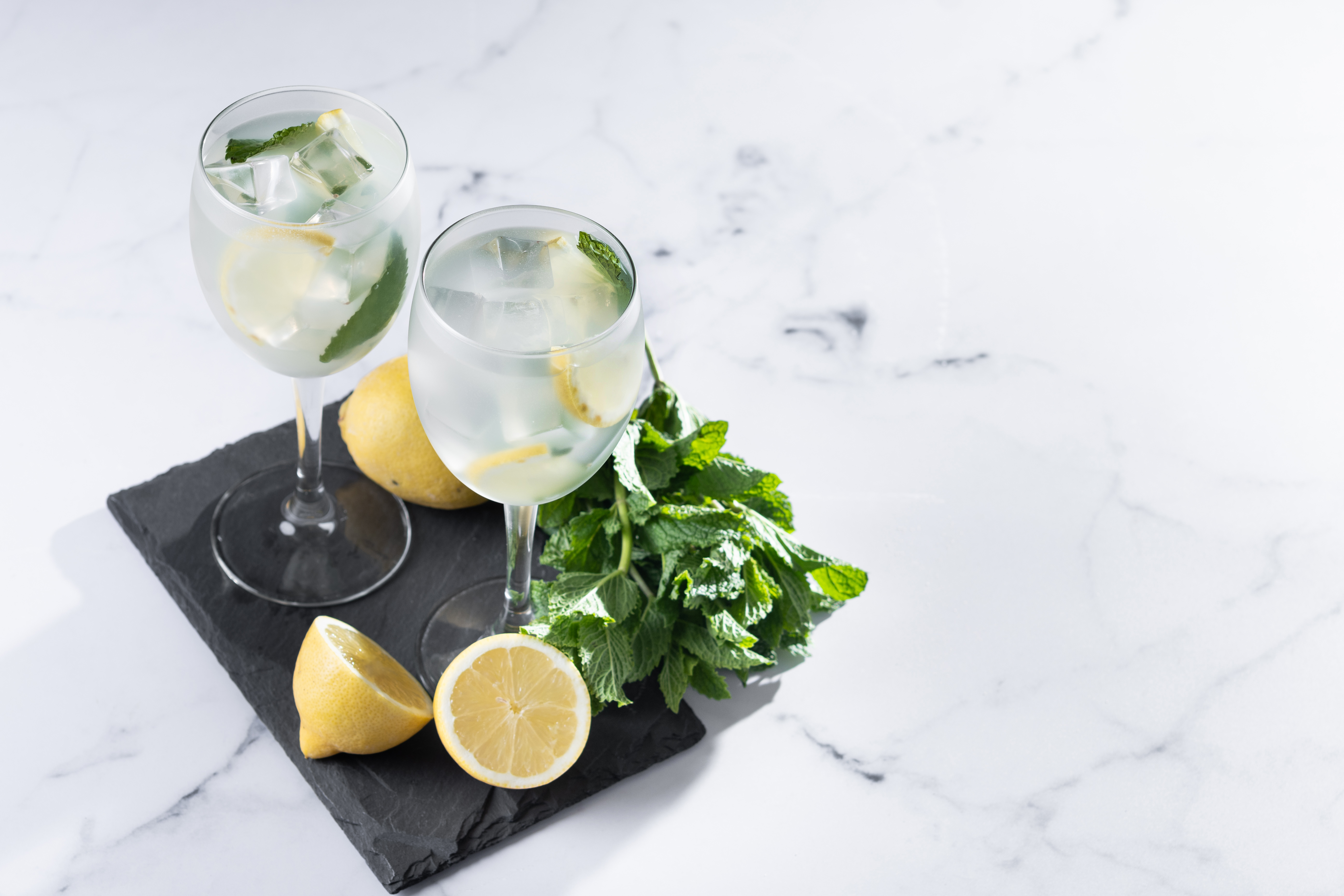 Hugo Spritz cocktail